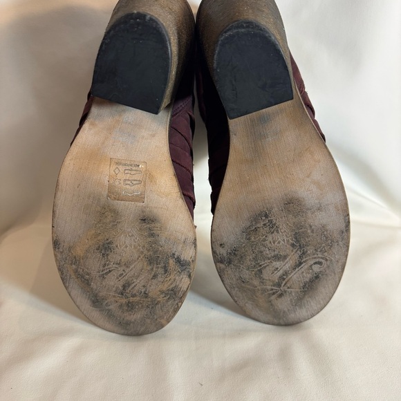 FREE PEOPLE Sz 8.5 (estimated) Burgundy Strappy Leather Ankle Boots Stacked Heel - Picture 12 of 14